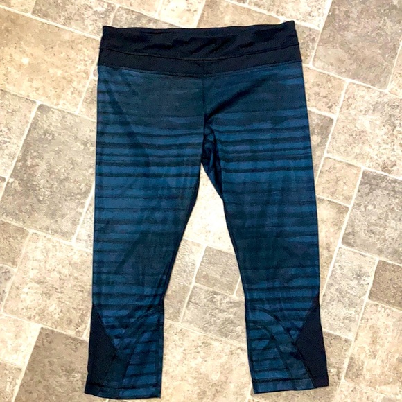 lululemon athletica Pants - Lululemon capri leggings 21” inseam